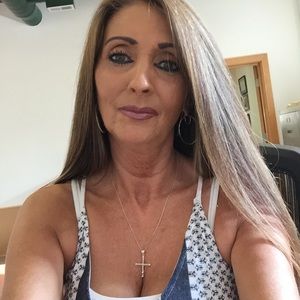 Meet your Posher, Janet